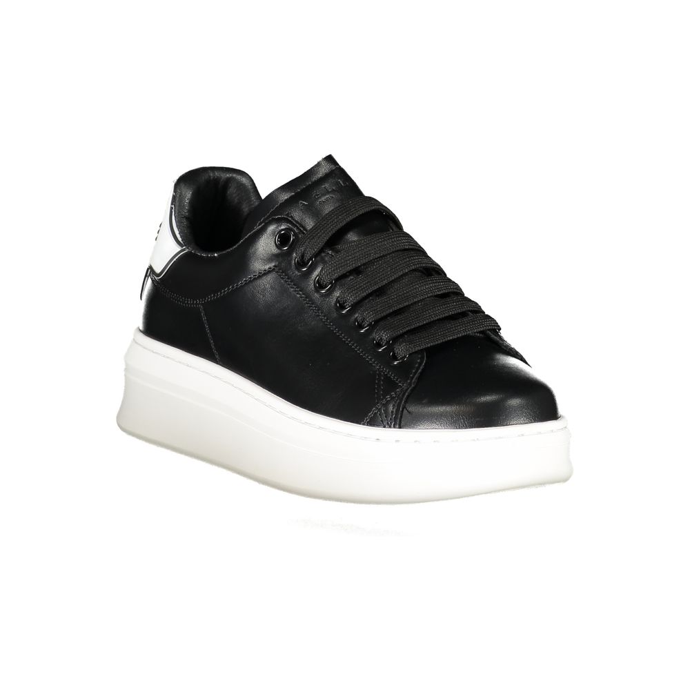Sneakers by Gaelle Paris for women in polyester polyurethane cotton black & pink features a sumptuous design, perfectly showcasing the sumptuous athletic style of this Women's Athletic Polyester Polyurethane Cotton Sneakers.