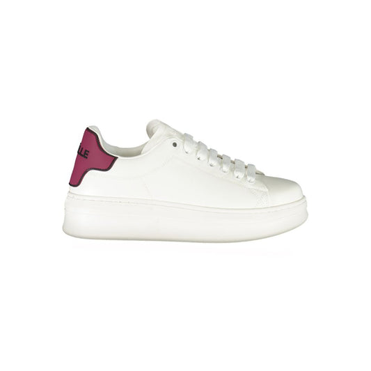 Sneakers by Gaelle Paris for women in polyurethane red features an opulent silhouette from the Women's Low-Top Polyurethane Sneakers collection, showcasing a signature low-top style with an opulent finish.