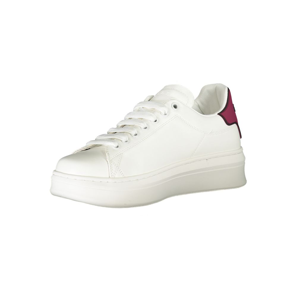 Sneakers by Gaelle Paris for women in polyurethane red presents a sumptuous silhouette from the Women's Low-Top Polyurethane Sneakers collection, showcasing a sumptuous low-top style for an elevated aesthetic.