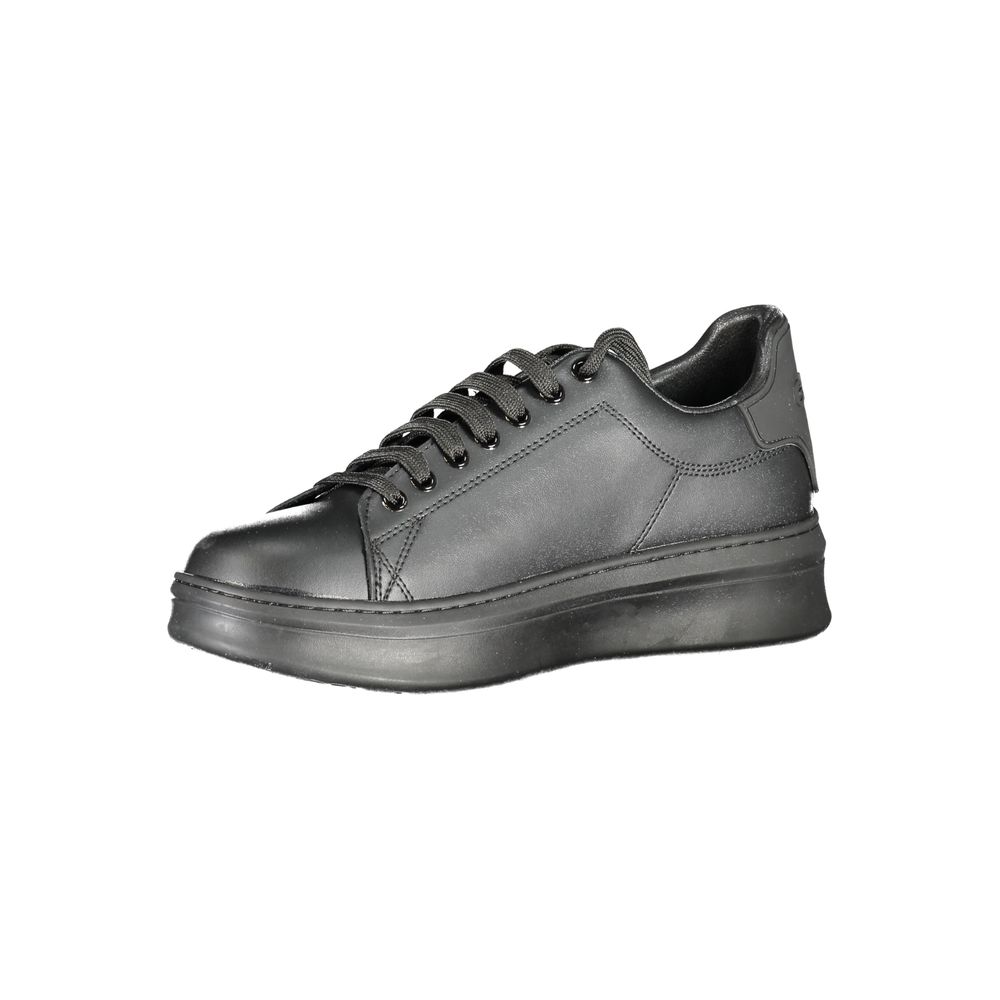 Sneakers by Gaelle Paris for men in polyethylene black features an sumptuous design from the Men's Low-Top Polyethylene Sneakers collection, highlighting a sumptuous low-top style for a premium, high-fashion look.