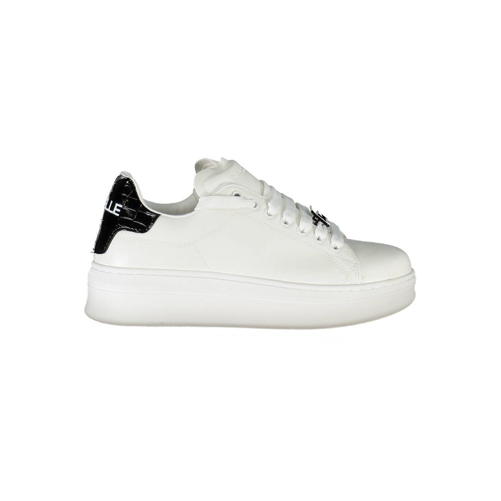 Athletic Sneakers by Gaelle Paris for women in organic cotton & polyurethane gray & white features an architectural silhouette, showcasing the premium athletic style of the Women's Athletic Organic Cotton & Polyurethane Sneakers with an architectural finish.