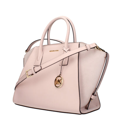 This Handbag by Michael Kors for women in leather and pink presents a sculptural silhouette featuring a secure , ample , and versatile adjustable-strap for a sculptural finish.