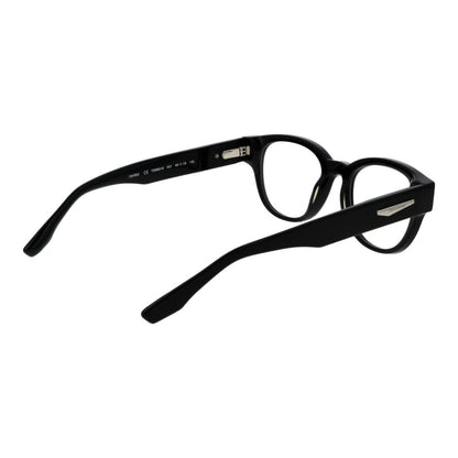 Eyeglasses Frames by Trussardi for men in acetate black showcases a refined full-frame frame design with a refined black coloured frame finish for a refined and sophisticated look.