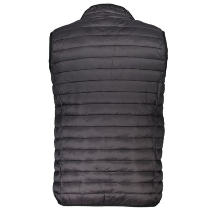 Vest by Gianmarco Venturi for men in polyamide black showcases a dynamic silhouette, perfectly balancing pockets with a dynamic for a sophisticated, high-fashion look.