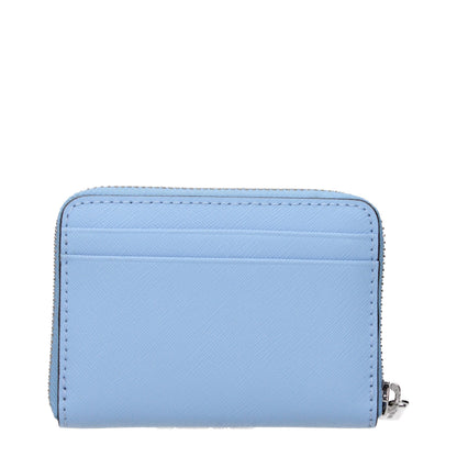 Card Case by Michael Kors for women in leather light-blue features a distinguished silhouette, showcasing the distinguished design of the Leather Card Case with refined .
