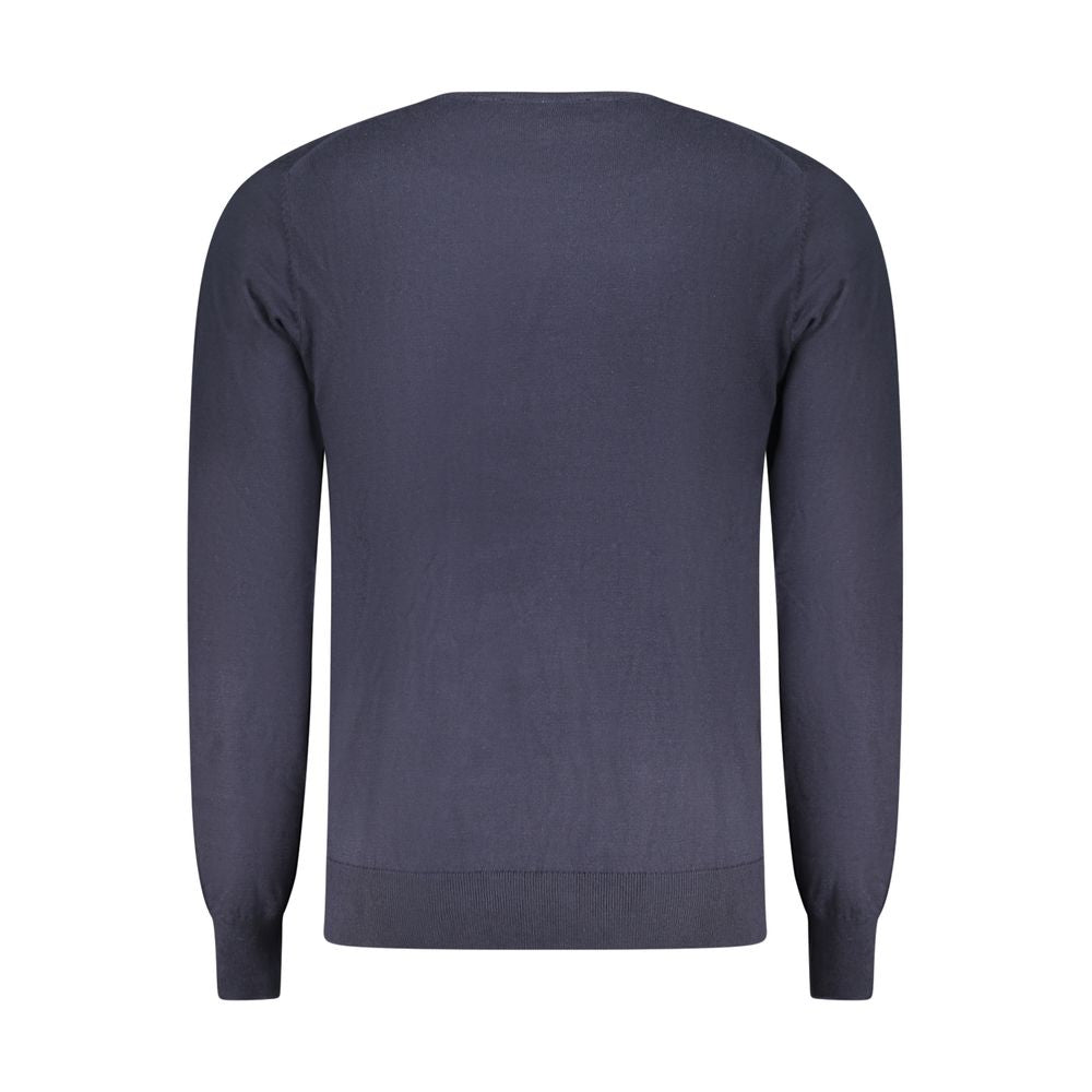 Sweatshirt by Accademia Militare for men in cotton blue features an enviable silhouette, showcasing a premium and refined crew neckline for a truly enviable finish.