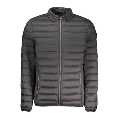 Windbreaker Jacket by Marina Yachting for men in polyamide black presents a resilient silhouette, artfully detailed with a sophisticated and functional pockets & windproof for a resilient finish.