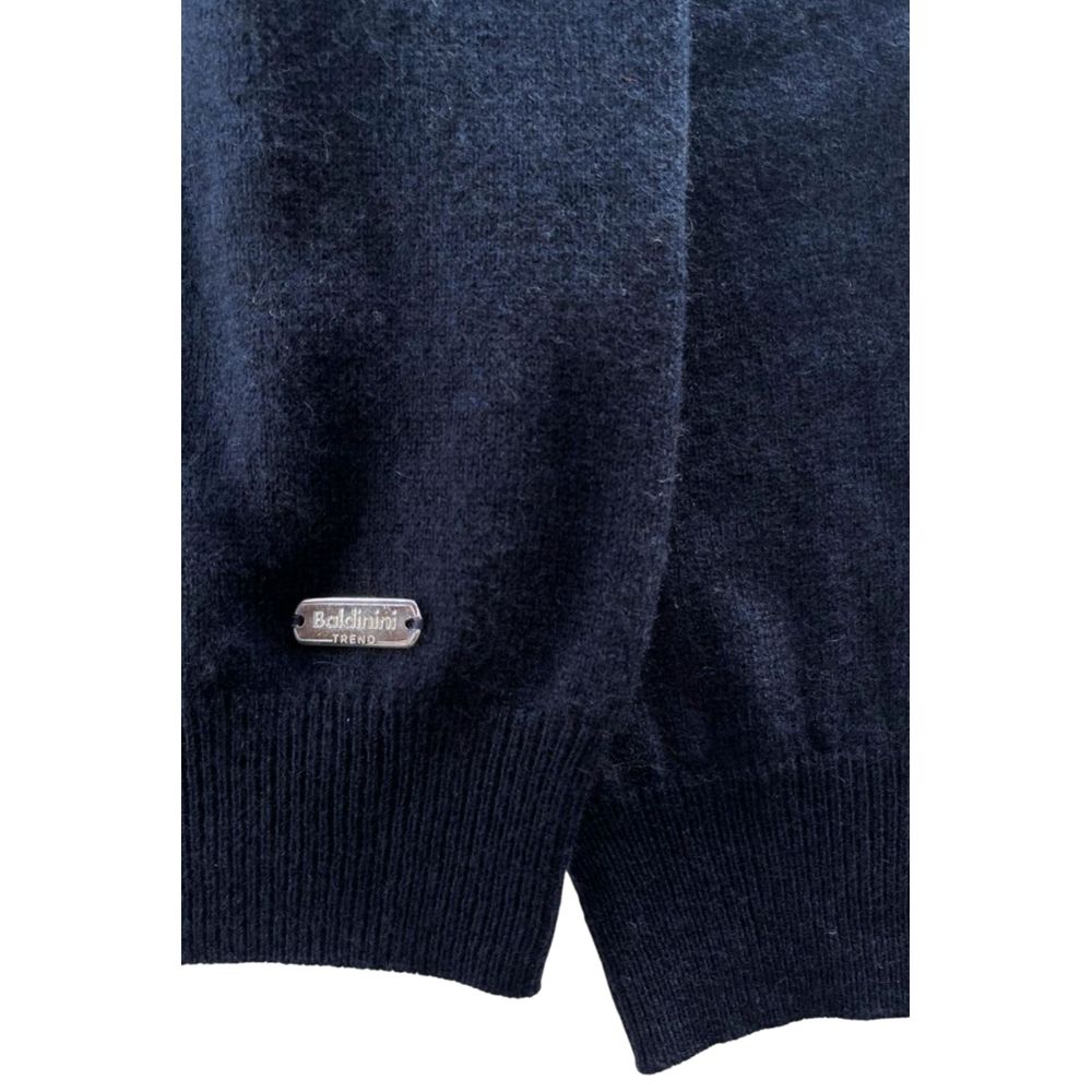 Sweatshirt by Baldinini Trend for men in cashmere blue, signature & monogram features an magnificent silhouette, showcasing a sophisticated and detail for a truly magnificent finish.