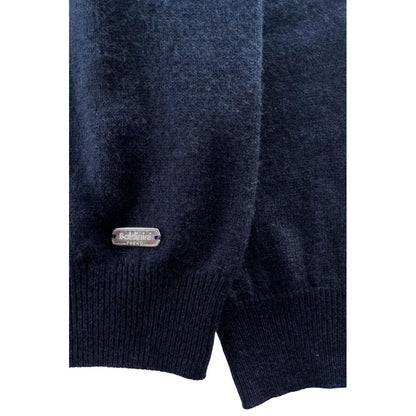 Sweatshirt by Baldinini Trend for men in cashmere blue, signature & monogram features an magnificent silhouette, showcasing a sophisticated and detail for a truly magnificent finish.