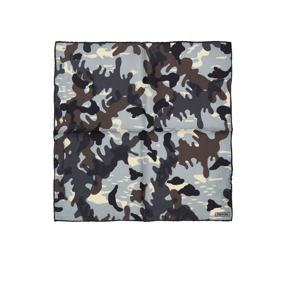 Clutch Handbag by Tom Ford for unisex in silk gray, light-grey, camouflage & print features a statuesque silhouette, showcasing a secure and organized with versatile for statuesque evening wear.