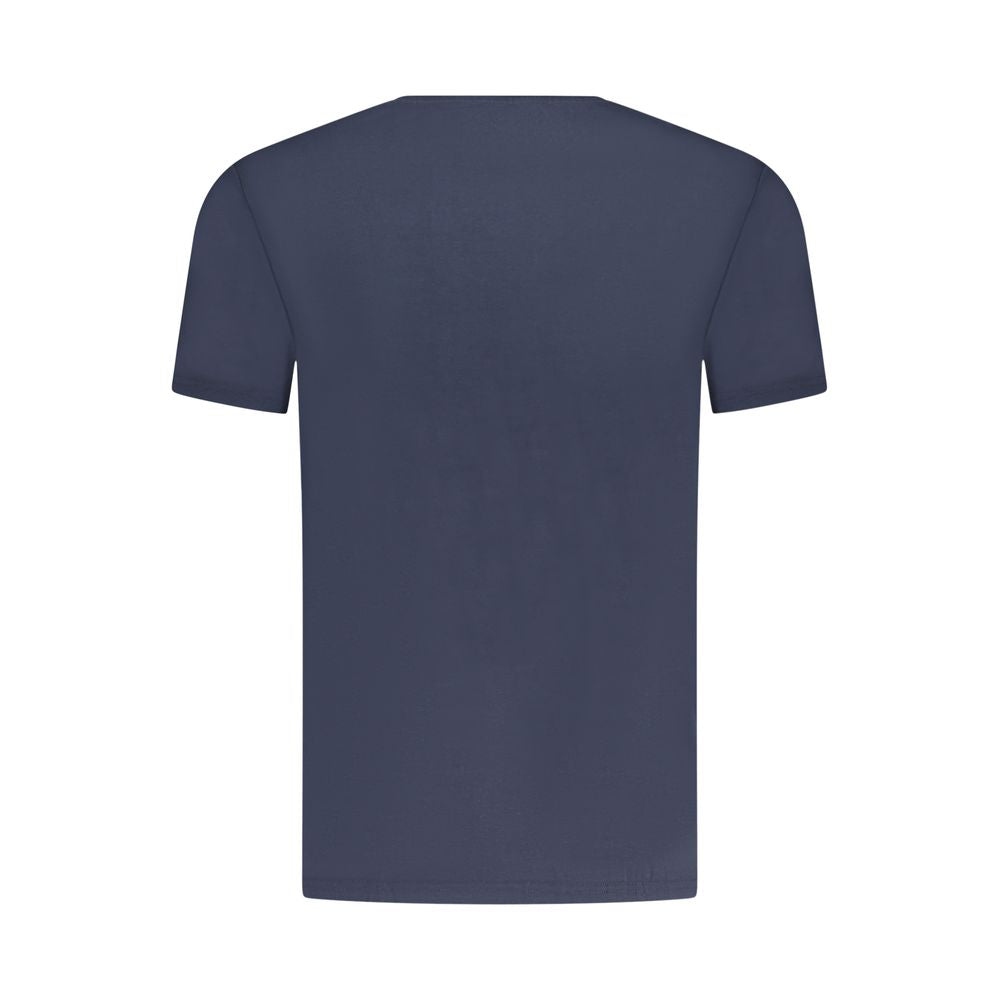 Activewear T-Shirt by Aeronautica Militare for men in stretch cotton blue & print features an athletic silhouette with sleeves and a crew neckline neckline, enhanced by high-performance seamless.