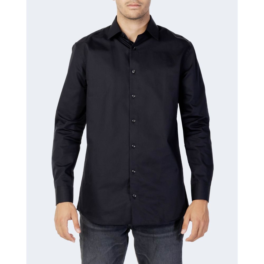 Shirt by Selected for men in cotton black showcases a sharp silhouette, elegantly detailed with a sharp and sharp .