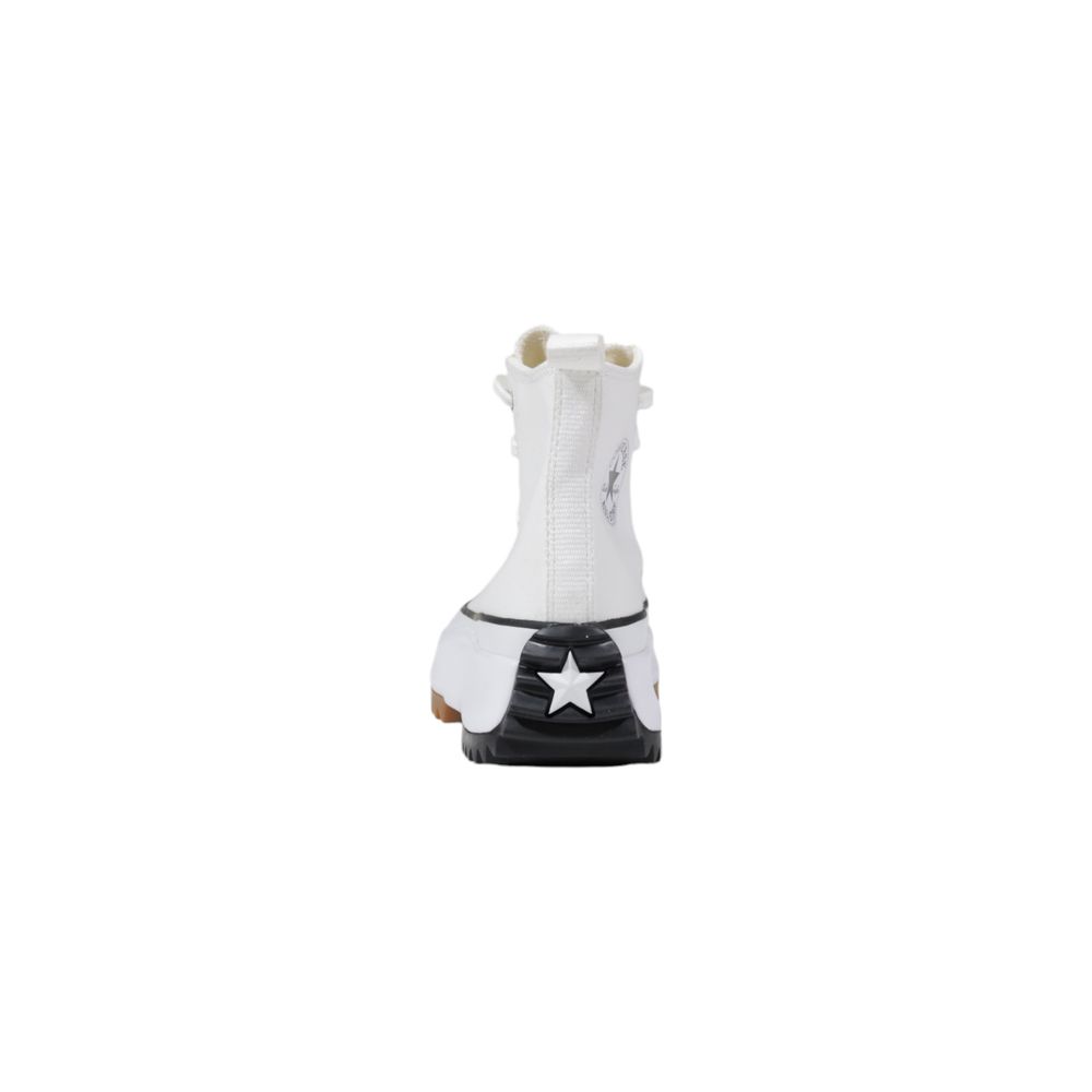 Sneakers by Converse for women in textile fabric white features a sumptuous design, perfectly showcasing the sumptuous high-top casual style of this Women's Lightweight High-Top Casual Textile Fabric Sneakers.