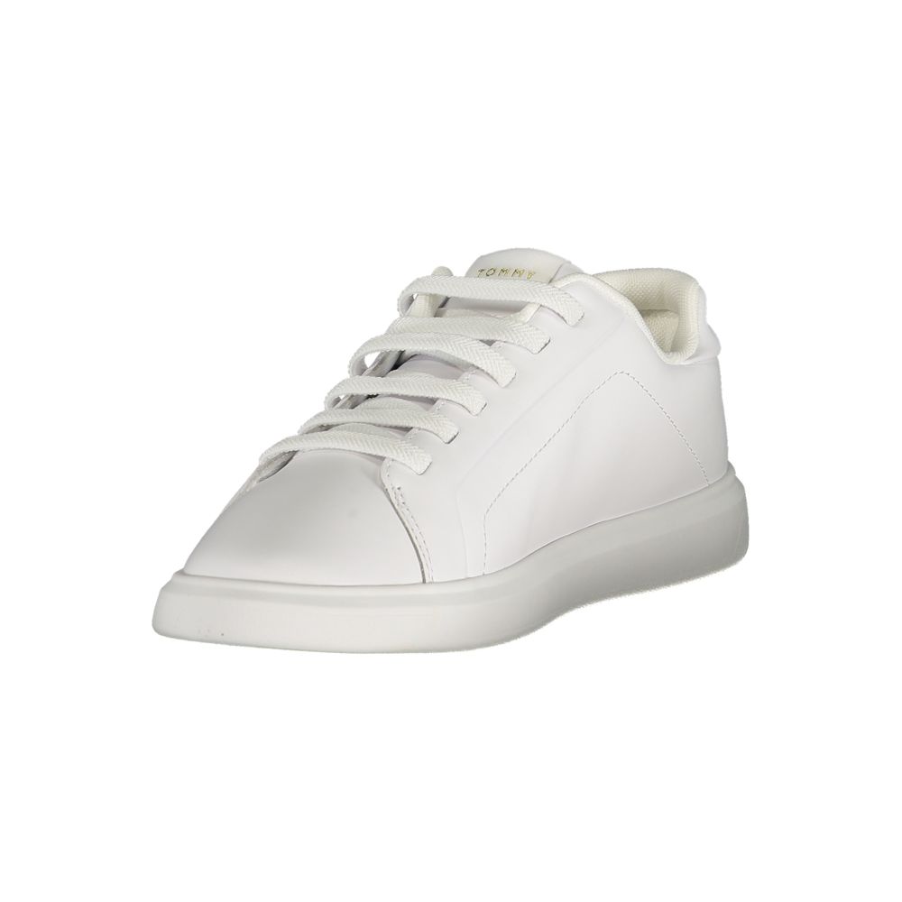 Sneakers by Tommy Hilfiger for women in polyester polyurethane leather white features a sumptuous design, perfectly showcasing the sumptuous low-top style of this Women's Low-Top Polyester Polyurethane Leather Sneakers.