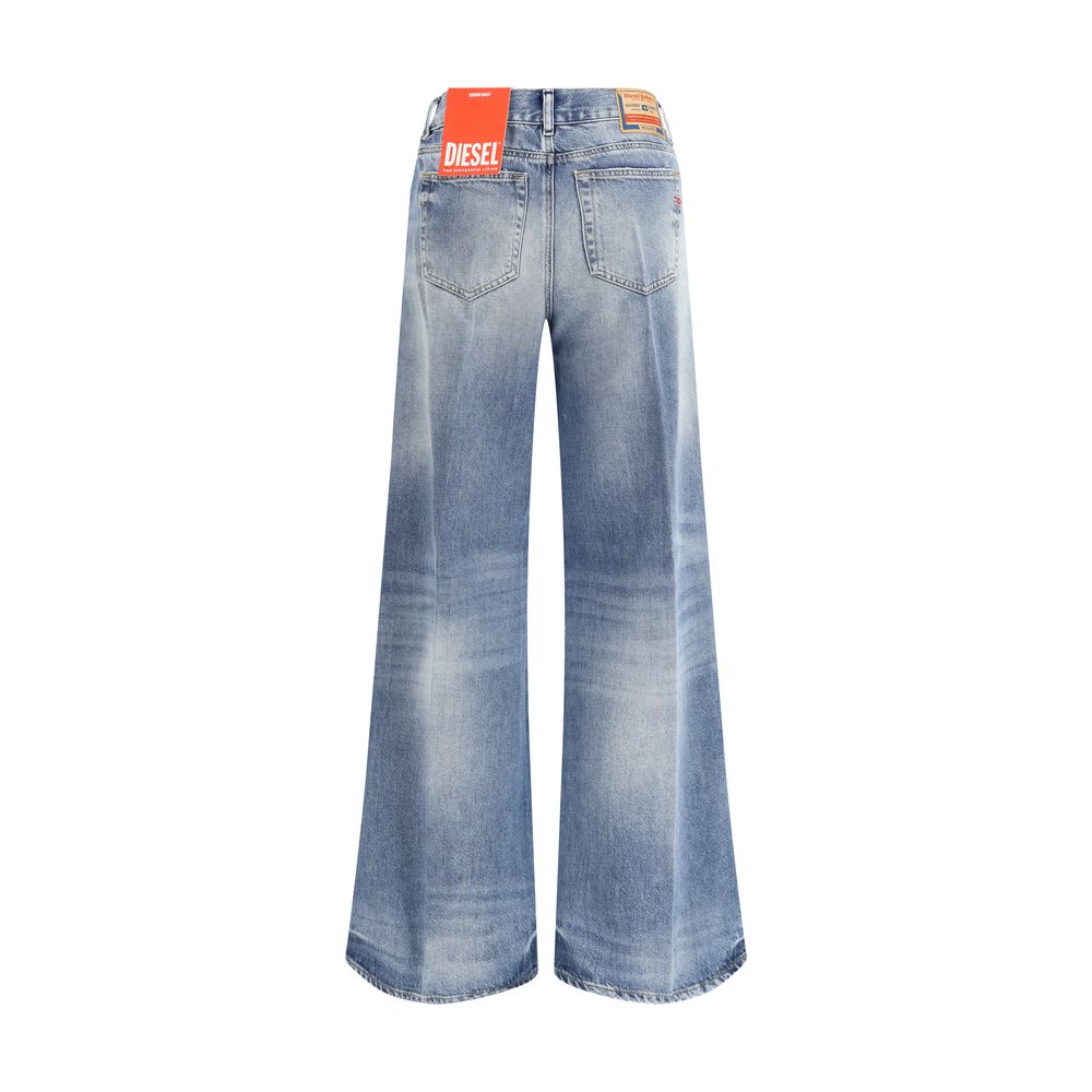 Jeans by Diesel for women in lyocell & denim cotton blue features a polished silhouette with a polished bootcut & regular-fit, reaching a polished long and finished with a polished high rise.
