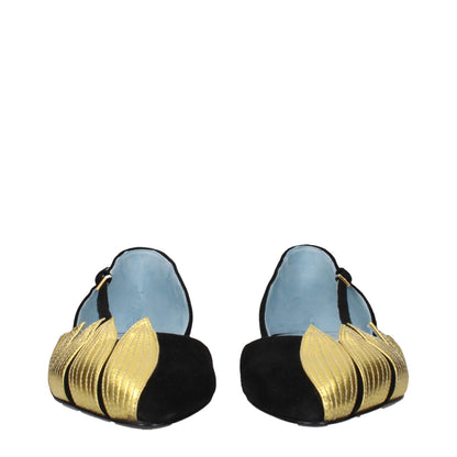 Flat Sandals by Valentino Garavani for women in suede leather and black presents a captivating silhouette, showcasing the signature style of the Women's Suede Leather Flat Sandals with a captivating flat and captivating .