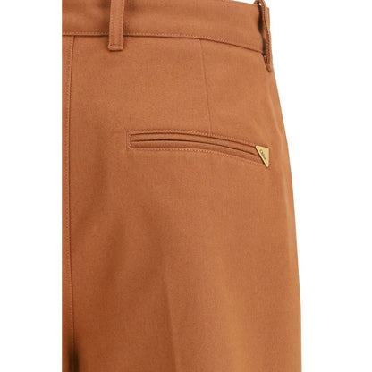 Jeans by Chloé for women in denim cotton brown & signature features a refined silhouette with a refined flared & regular-fit, defined by a and a refined long for a refined finish.