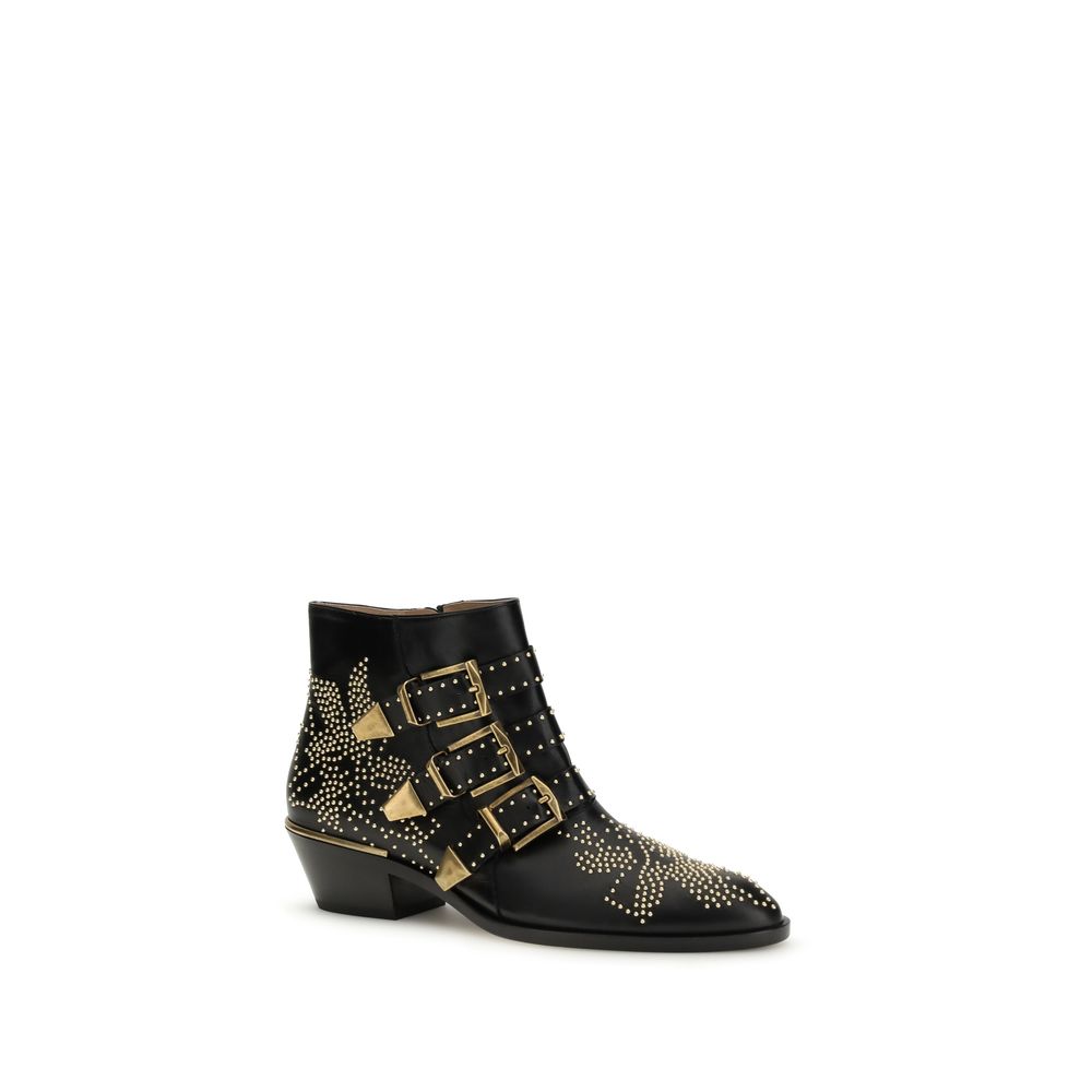 Lace-Up Strap Boots by Chloé for women in bos taurus suede calf leather black showcases a impeccable silhouette as Women's Bos Taurus Suede Calf Leather Lace-Up Strap Boots, artfully defined by a impeccable and a impeccable .