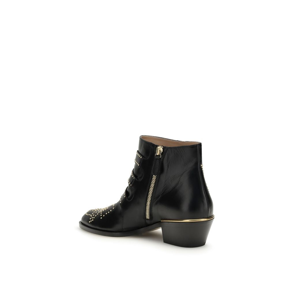 Lace-Up Strap Boots by Chloé for women in bos taurus suede calf leather black showcases a ergonomic silhouette from the Women's Bos Taurus Suede Calf Leather Lace-Up Strap Boots collection, featuring a ergonomic and a ergonomic .