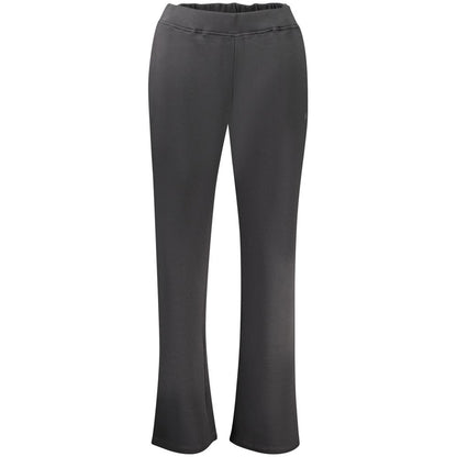Joggers by North Sails for women in cotton black presents a tailored silhouette, showcasing a tailored wide and long cut with a refined for a truly tailored aesthetic.