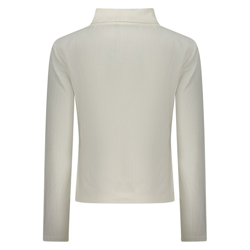 Sweater by North Sails for women in polyester white showcases a discreet silhouette, finished with a discreet turtle neckline and for a discreet look.