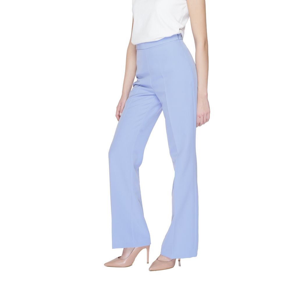 Trousers by Silence for women in stretch polyester purple features an sartorial silhouette, showcasing a precise wide and long with a sartorial high rise for a refined look.