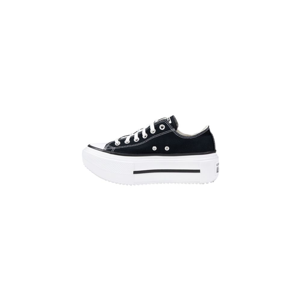 Sneakers by Converse for women in fabric black & white presents a sumptuous silhouette from the Women's Lightweight Casual Fabric Sneakers collection, showcasing a sumptuous casual style for an elevated aesthetic.