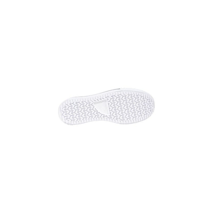 Sneakers by Converse for women in fabric black & white presents a sumptuous silhouette, artfully capturing the essence of the Women's Lightweight Casual Fabric Sneakers with its sumptuous casual style design.