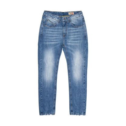 Jeans by Displaj for men in denim cotton blue features an sophisticated and relaxed-fit & regular-fit with a precise long, creating a sophisticated and sophisticated silhouette.