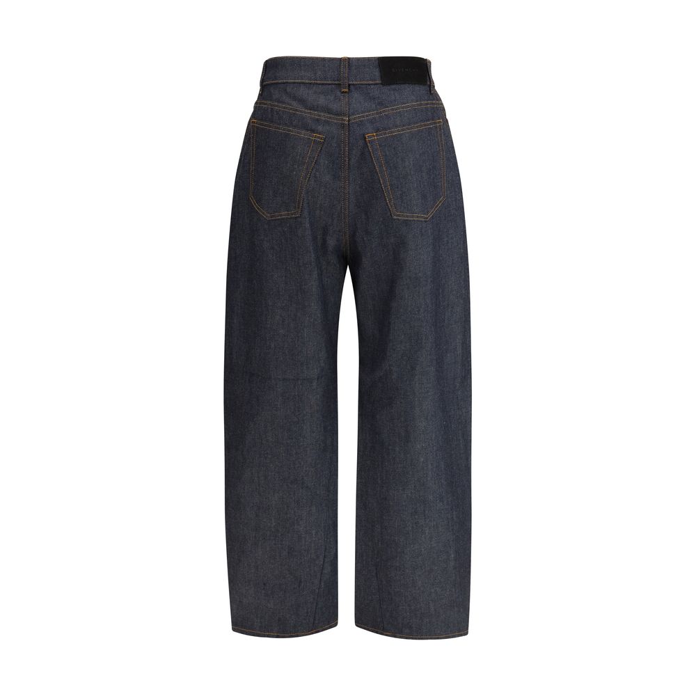 Casual Pants by Givenchy for women in cotton denim blue & signature features an sophisticated and regular-fit with a precise long, creating a sophisticated and sophisticated silhouette.