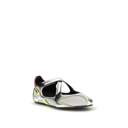 Ballet Flat Shoes by The Attico for women in tu polyester & polyurethane silver presents a impeccable silhouette as Women's TU Polyester & Polyurethane Ballet Flat Shoes, artfully designed with a and a impeccable round toe style for a refined, upscale finish.