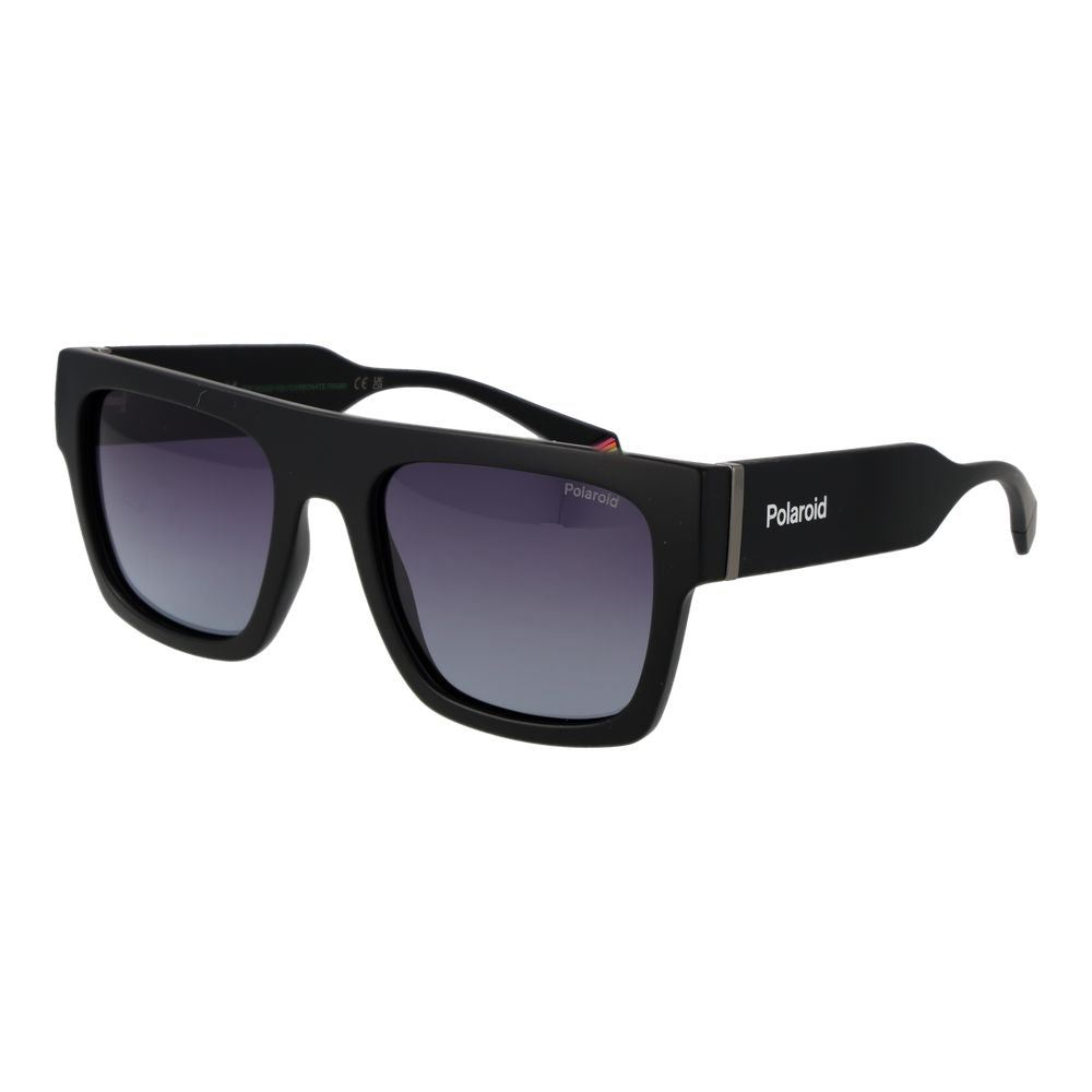 Sunglasses by Polaroid for unisex in plastic black showcases a ethereal silhouette, featuring black coloured frame full-rim square frame design with gradient category-3-dark-tint lens for a ethereal finish.