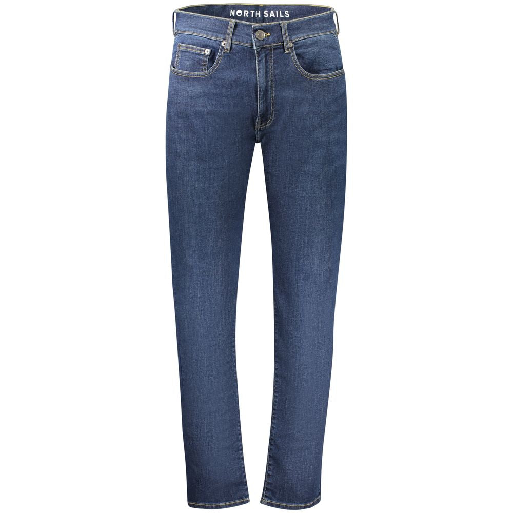 Jeans by North Sails for men in stretch denim cotton blue features an refined tailoring silhouette, showcasing a premium relaxed-fit & regular-fit with a and long cut for a refined tailoring look.