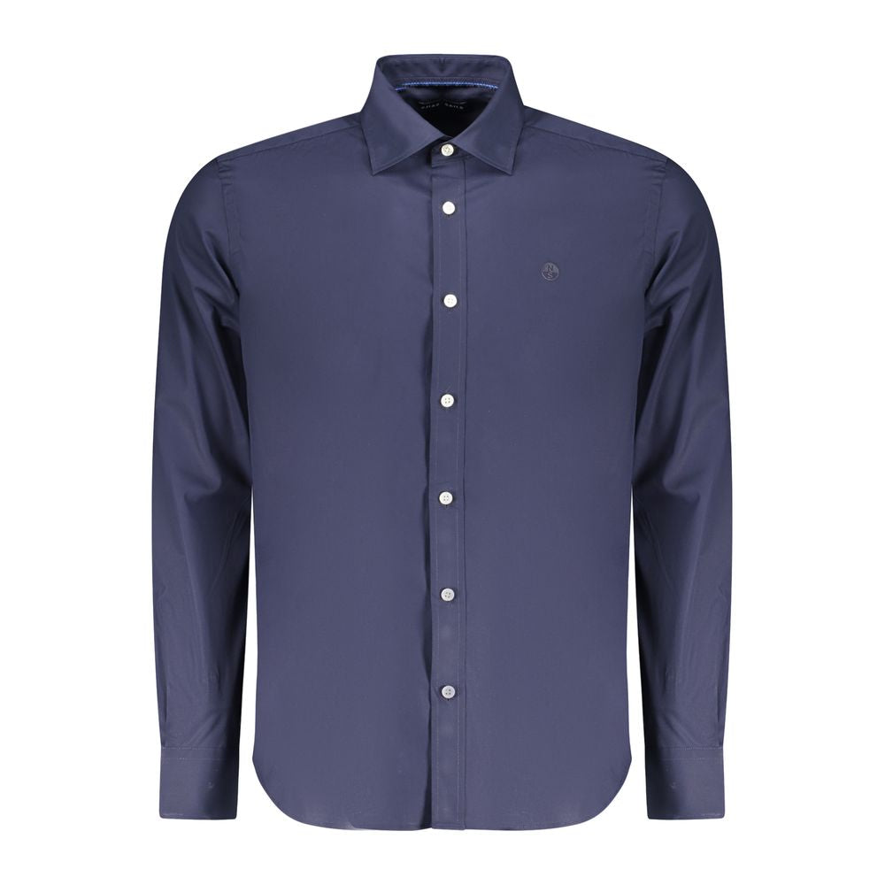 This Sweater by North Sails for men in cotton & lana wool blend blue & signature presents a understated silhouette, featuring a sophisticated crew neckline and long-sleeve for a understated finish.