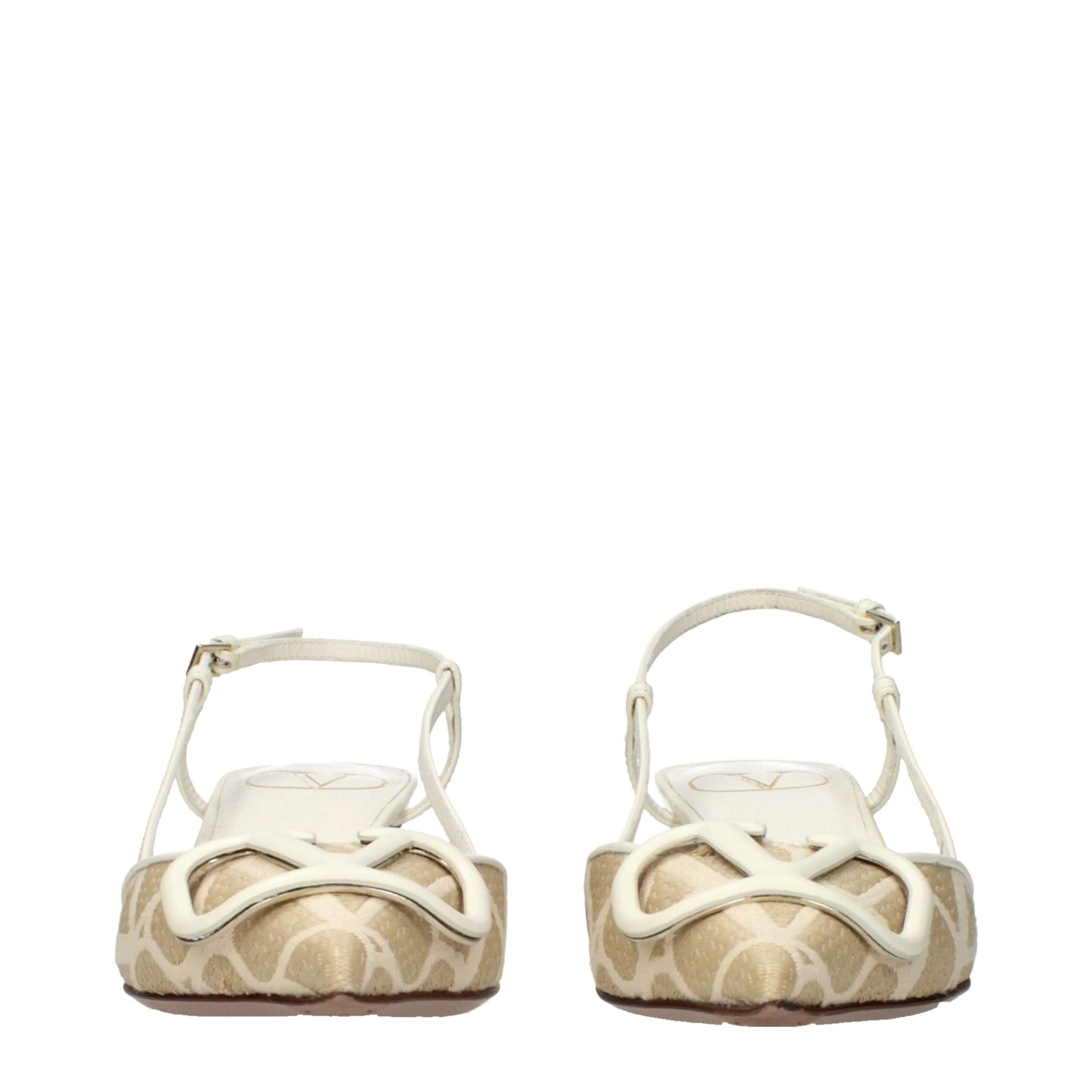 Sandals by Valentino Garavani for women in raffia beige features an effortlessly chic silhouette from the Women's Raffia Sandals collection, showcasing a effortlessly chic and elegant .
