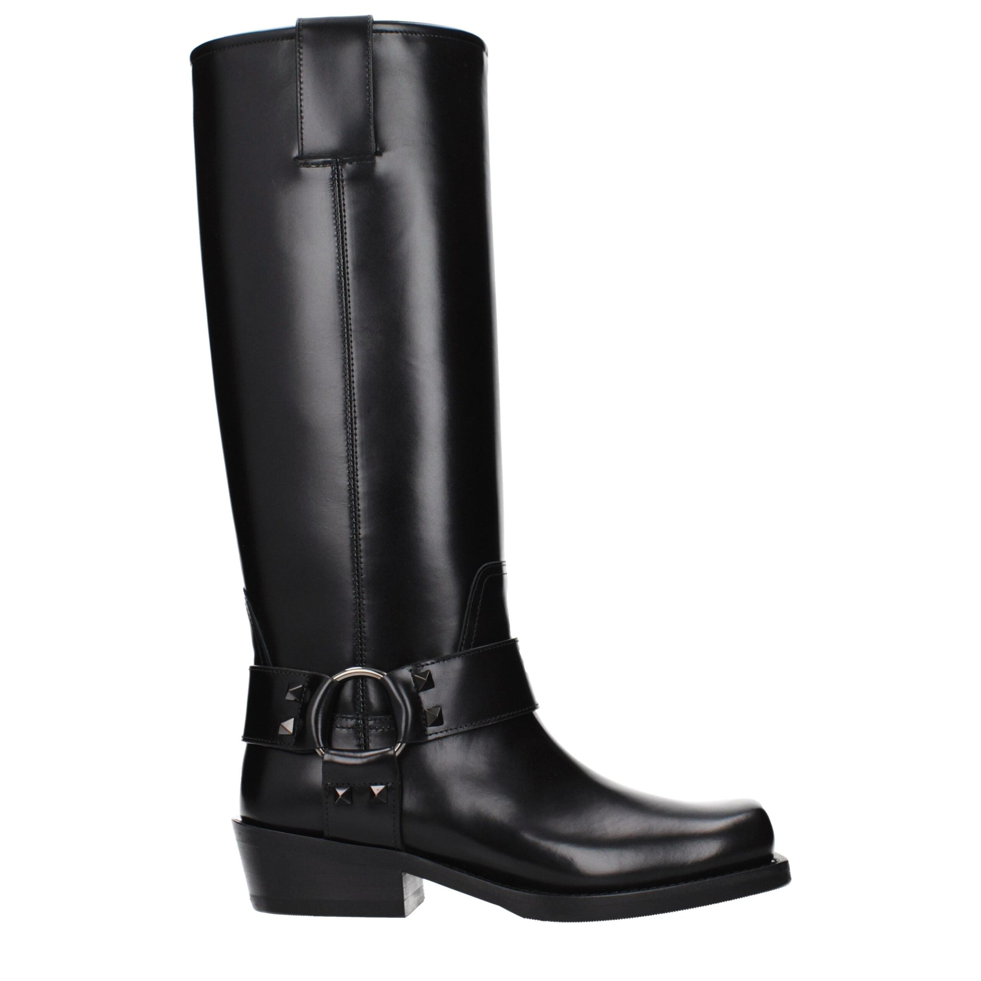 Boots by Valentino Garavani for women in leather black showcases a impeccable silhouette as Women's Leather Boots, artfully defined by a impeccable and a impeccable .