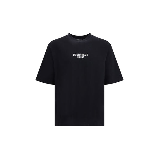 T-Shirt by Dsquared² for men in cotton black & print features an on trend silhouette, perfectly showcasing a on trend and for an elevated aesthetic.