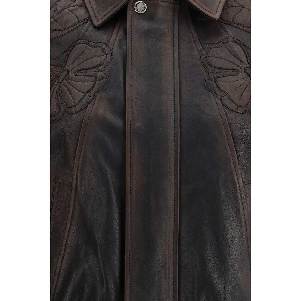 This Bomber Jacket by Golden Goose for women in nappa goatskin leather & viscose brown, silver & floral exhibits a edgy silhouette, meticulously detailed with functional pockets and a edgy for a edgy finish.