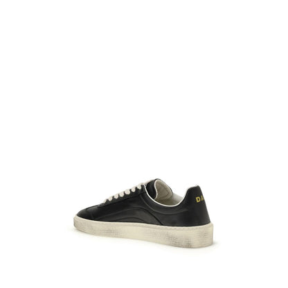 Sneakers by Dsquared² for men in bos taurus calf leather black features a chic design, perfectly showcasing the chic fashion style of this Rider Men's Fashion Bos Taurus Calf Leather Sneakers.