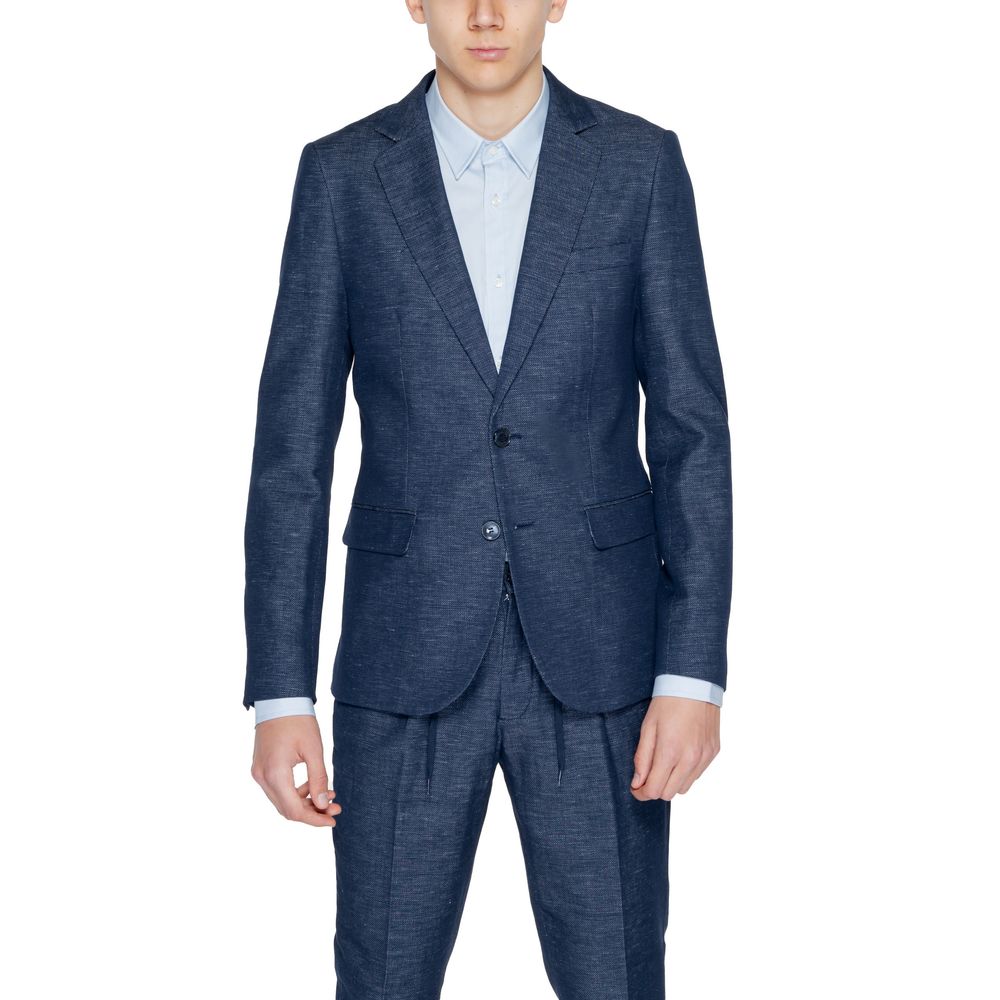 Blazer by Antony Morato for men in linen & cotton blue & patterned features an crisp silhouette with sophisticated and a crisp lapel neckline for a truly crisp finish.