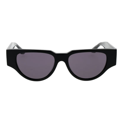 Sunglasses by Trussardi for women in acetate black features an ethereal rectangle full-rim frame design with black coloured frame frames and non-polarized category-3-dark-tint lens for a ethereal finish.