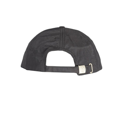 This Baseball Cap by North Sails for men in polyamide & polyester black presents a distinguished silhouette, meticulously showcasing the signature aesthetic and high-end profile of the Essence The Blend Polyamide & Polyester Baseball Cap.