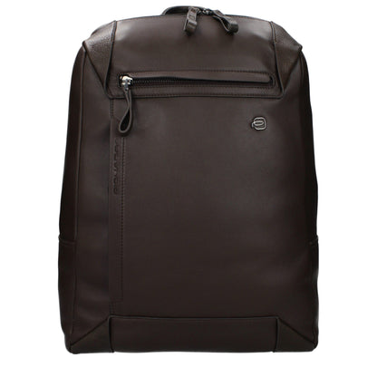 Backpack by Piquadro for men in leather brown features a refined silhouette, showcasing the Leather Backpack design with a secure , ample , and versatile backpack-strap & adjustable-strap.
