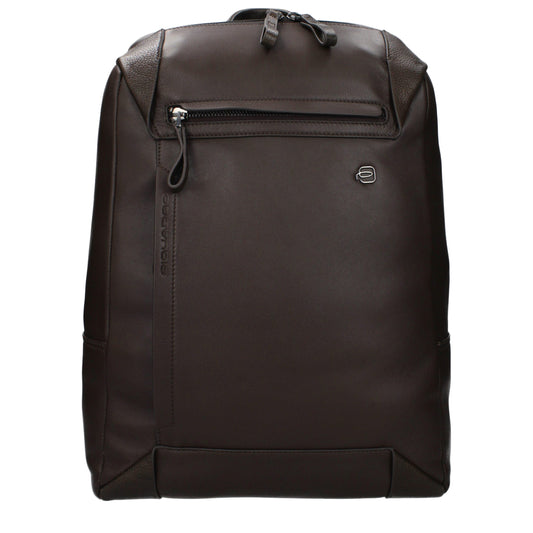 Backpack by Piquadro for men in leather brown features a refined silhouette, showcasing the Leather Backpack design with a secure , ample , and versatile backpack-strap & adjustable-strap.
