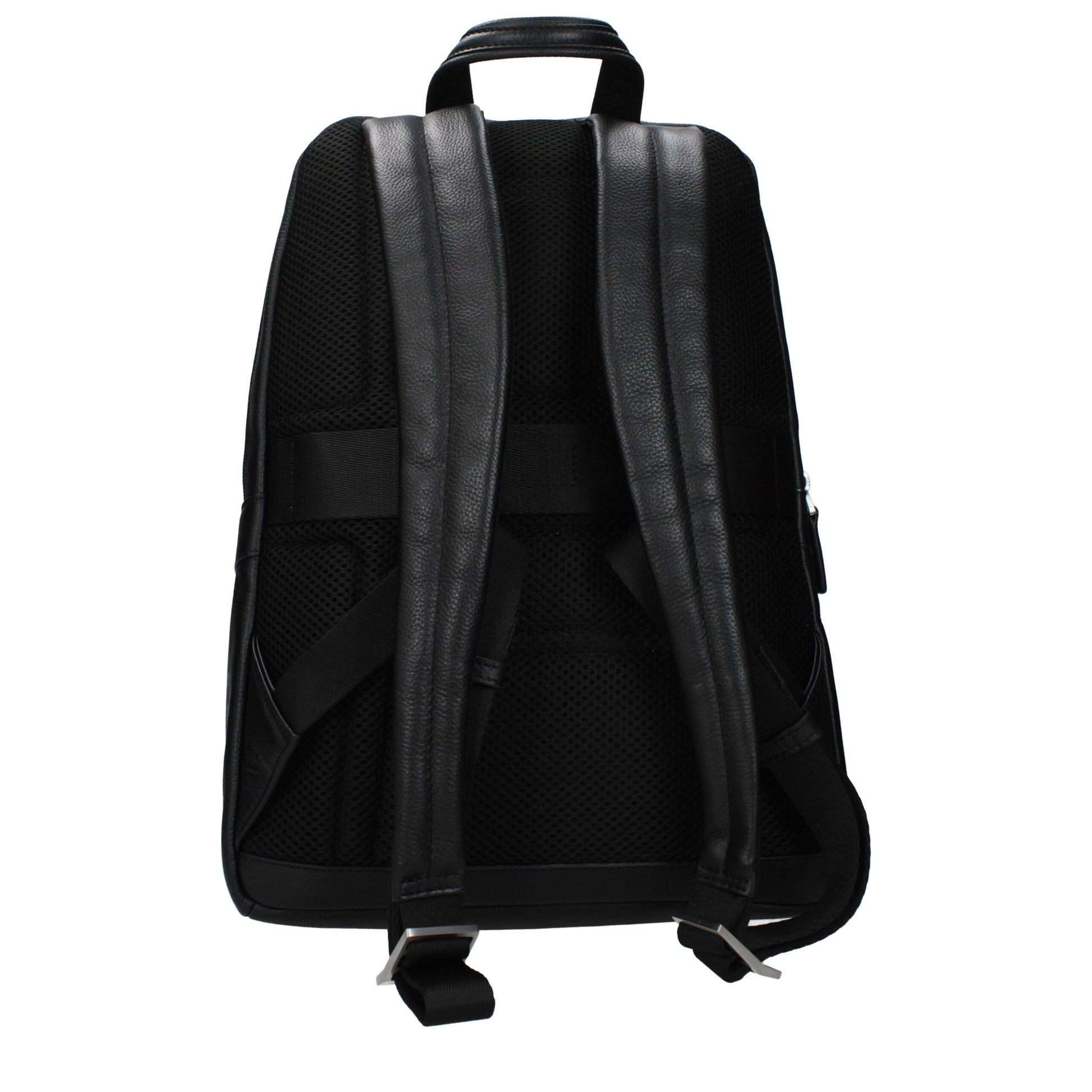 Backpack by Piquadro for men in leather black features an stately silhouette from the Leather Backpack range, with a secure , ample , and versatile backpack-strap & adjustable-strap.