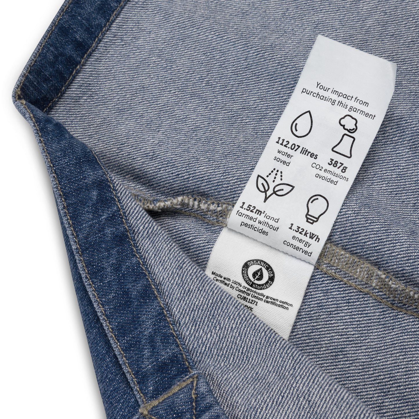 This Small Gym Tote Bag by Moon Behind The Hill for unisex in organic denim cotton print features an jet-set Organic Denim Cotton Small Gym Tote Bag design with a secure , ample internal-pockets, and jet-set handle.